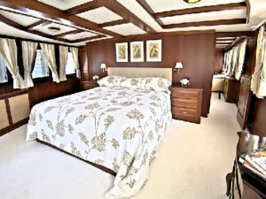 Yacht Thumbnail
