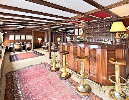 Yacht Gallery
