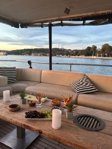 Yacht Gallery