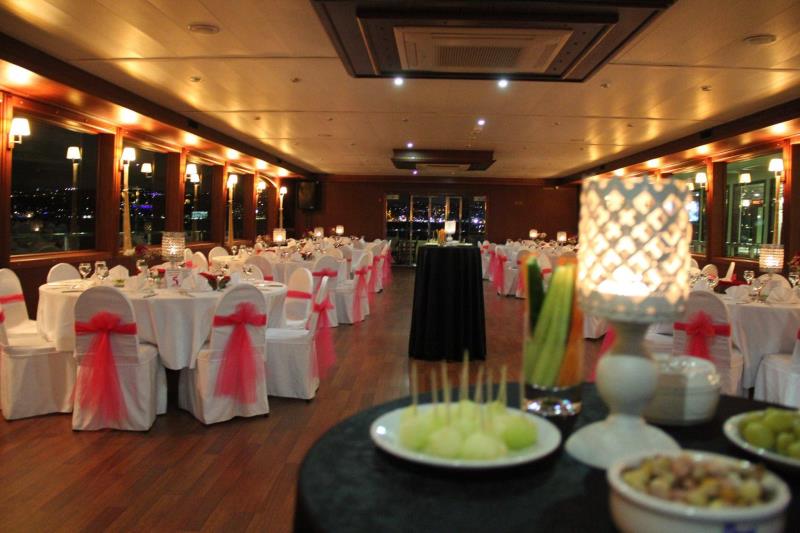 Yacht Gallery