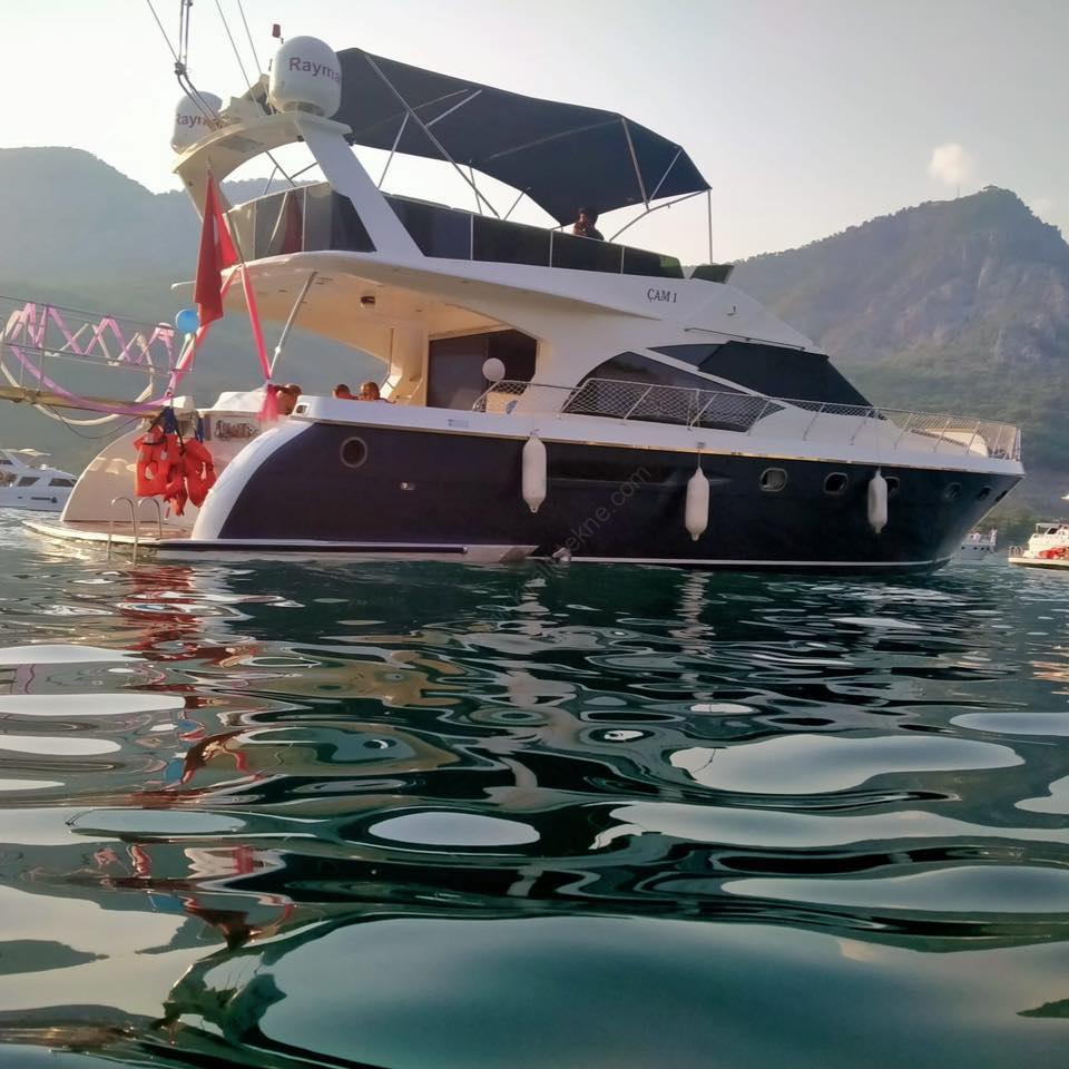 Yacht Gallery
