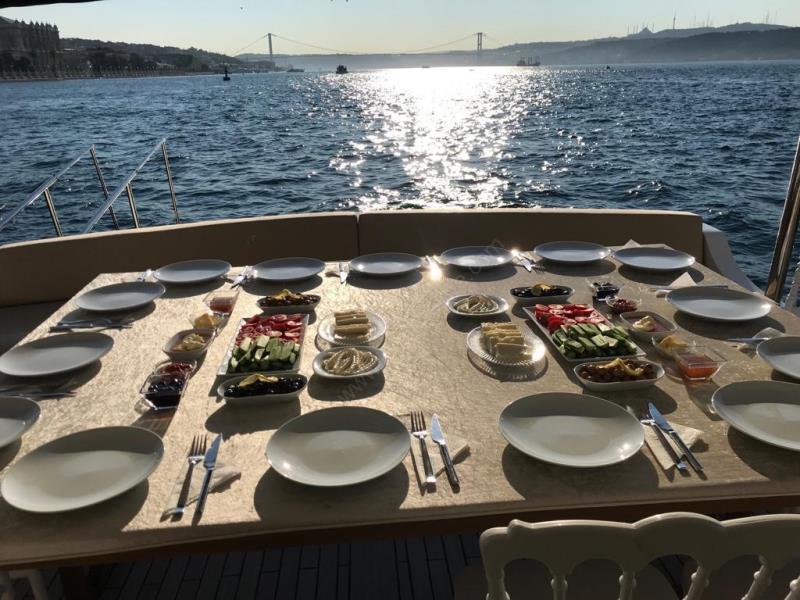 Yacht Gallery