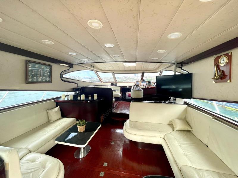 Yacht Gallery