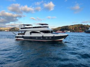 Yacht Thumbnail