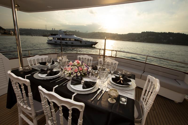 Yacht Gallery