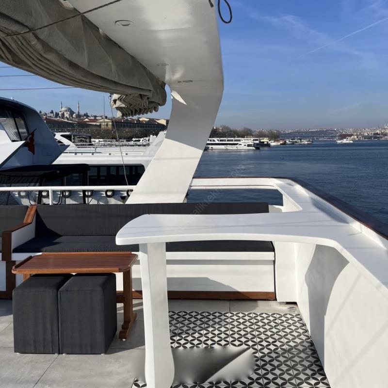 Yacht Gallery