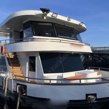Yacht Gallery