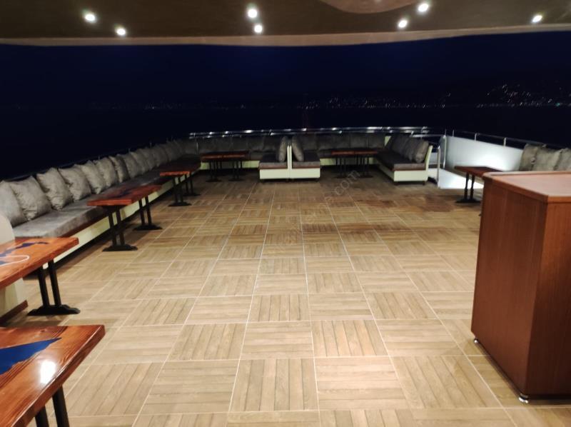 Yacht Gallery