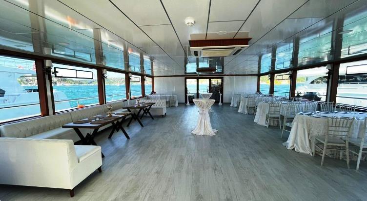 Yacht Gallery