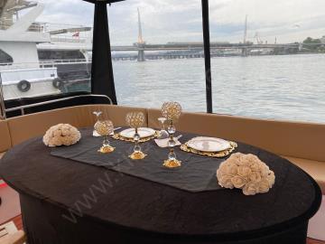 Yacht Gallery