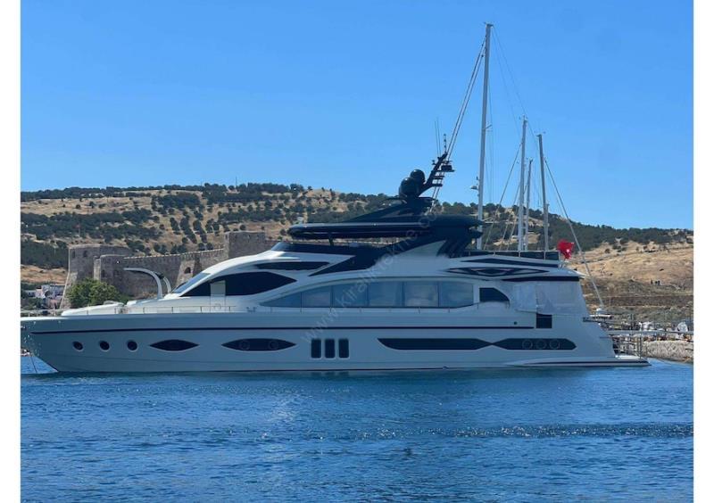 Yacht Gallery