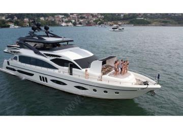 Yacht Gallery