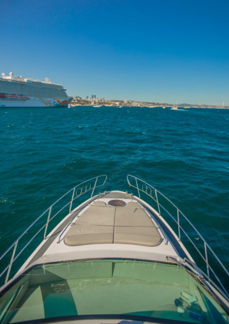 Yacht Gallery