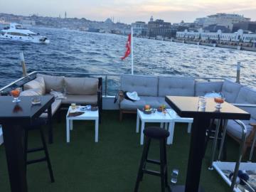 Yacht Gallery