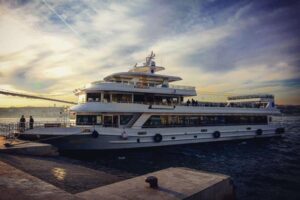 Yacht Thumbnail