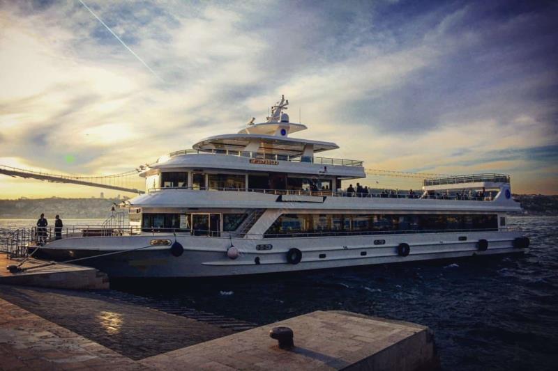 Yacht Gallery