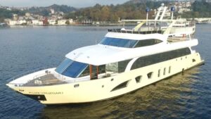 Yacht Thumbnail