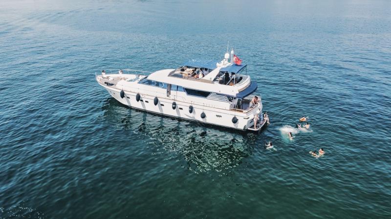 Yacht Gallery