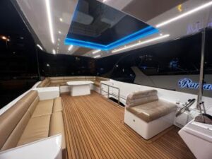 Yacht Thumbnail