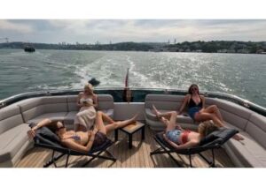 Yacht Thumbnail