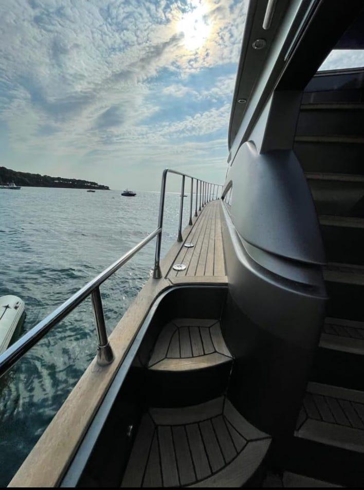 Yacht Gallery