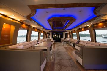 Yacht Gallery