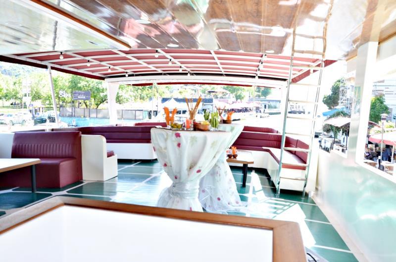 Yacht Gallery