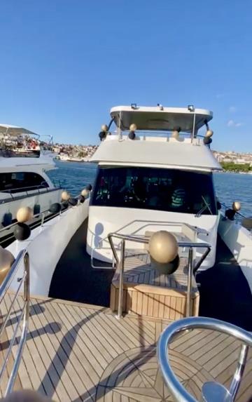 Yacht Gallery