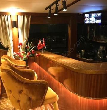 Yacht Gallery