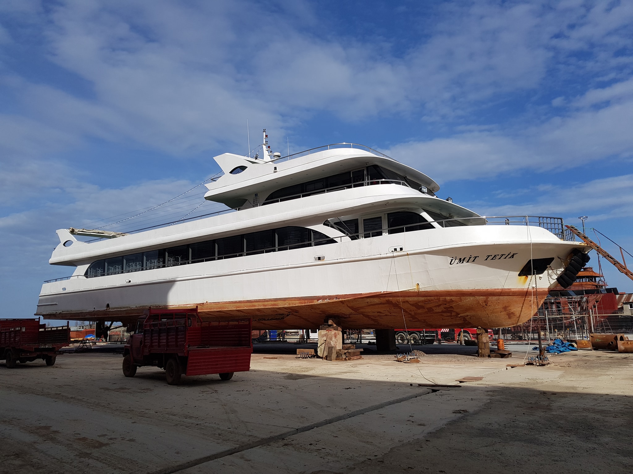 Yacht Gallery