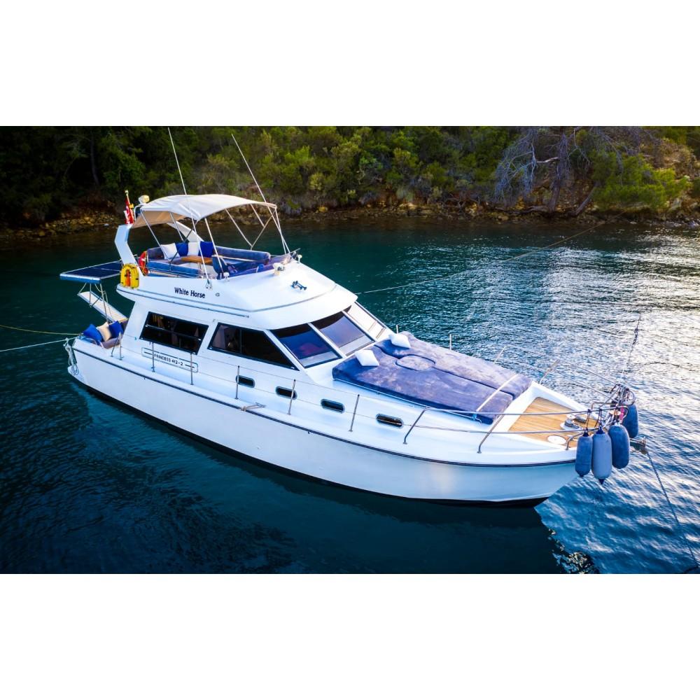 Yacht Gallery