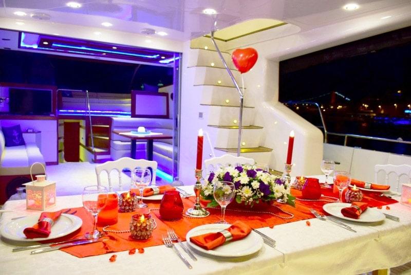Yacht Gallery