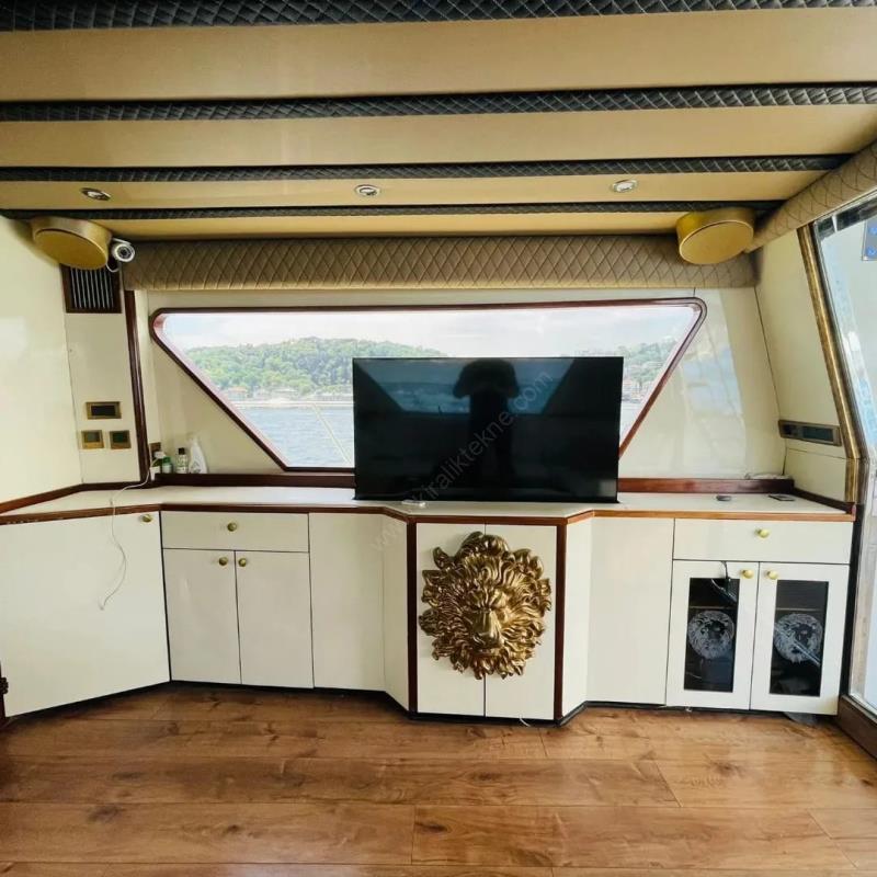 Yacht Gallery