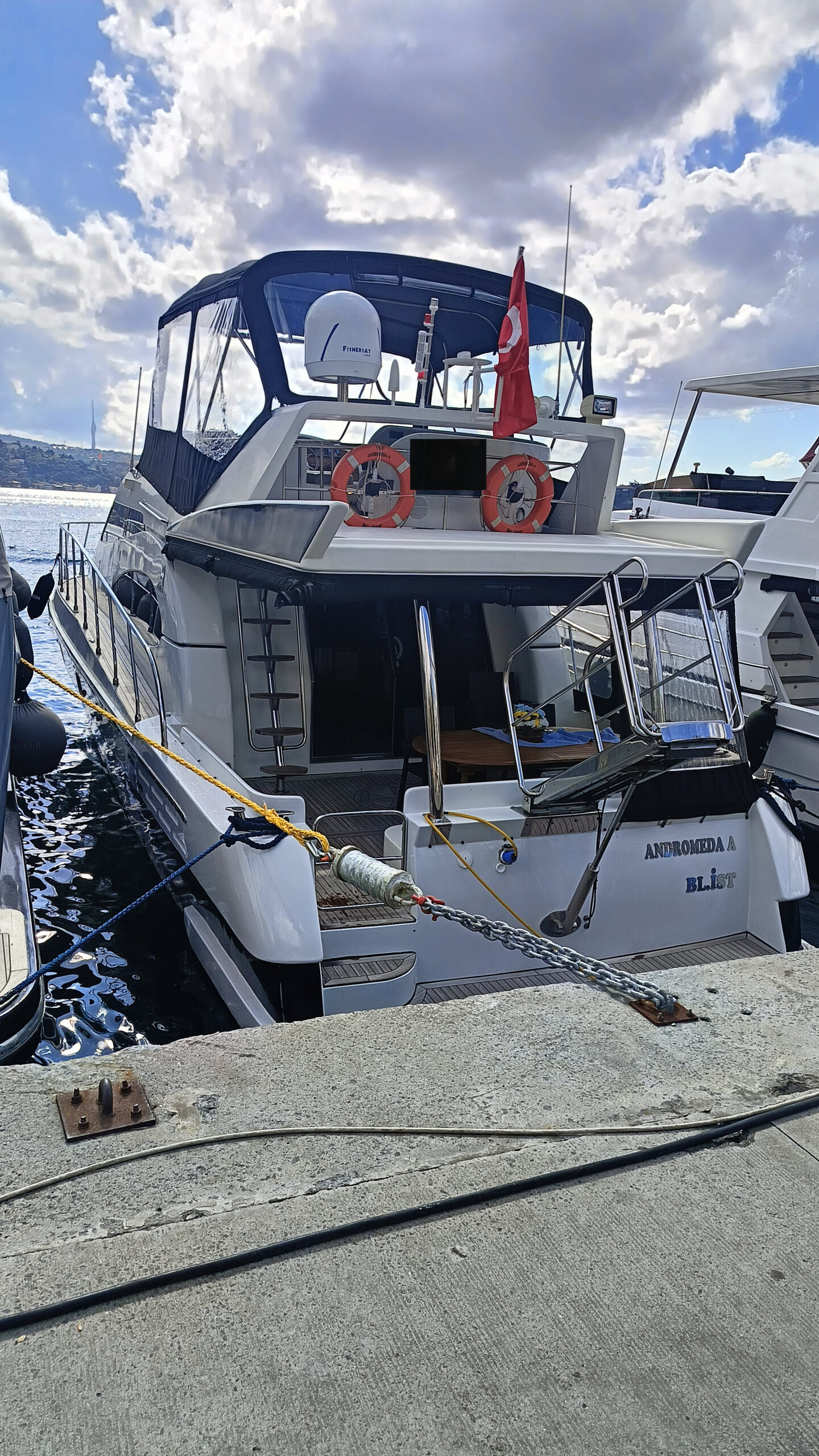 Yacht Gallery