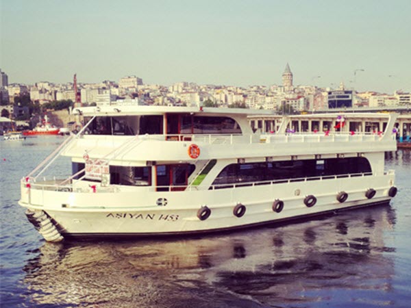 Yacht Gallery
