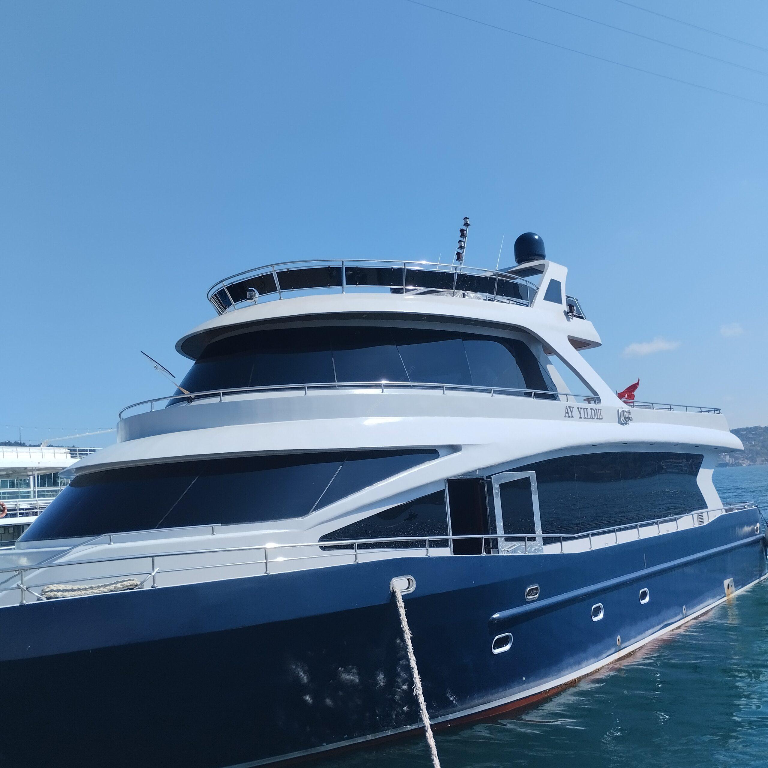Yacht Gallery
