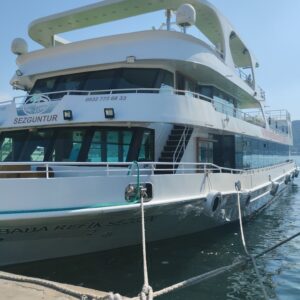 Yacht Thumbnail