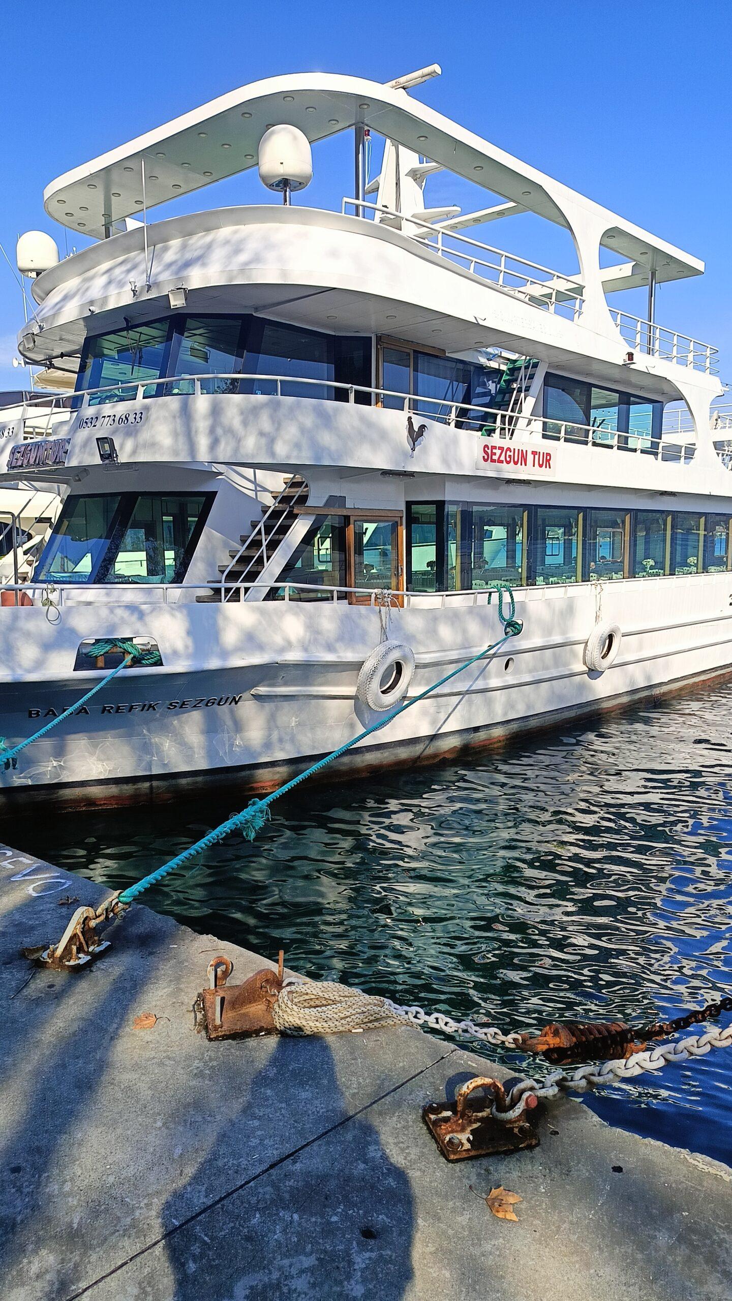 Yacht Gallery