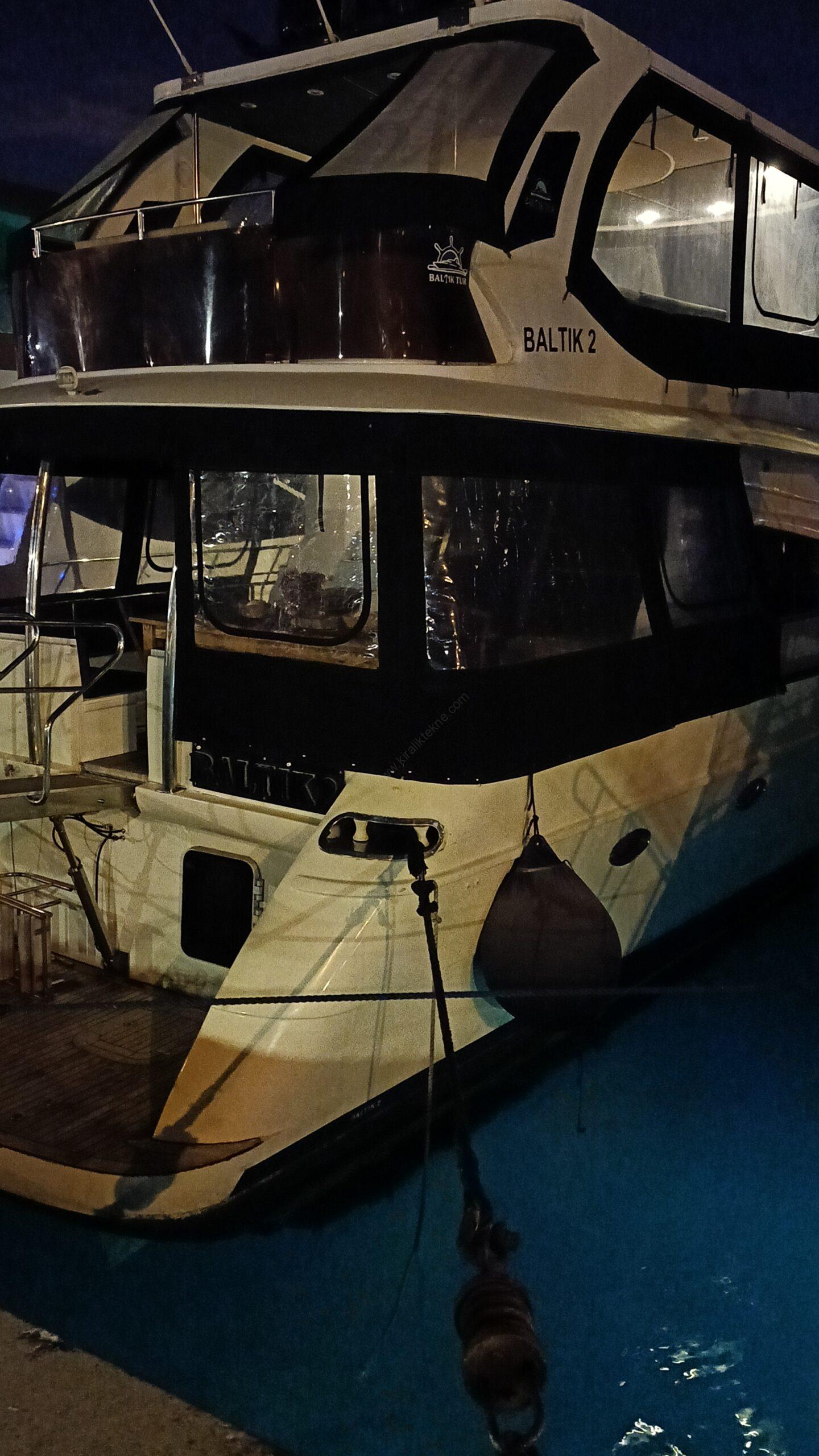 Yacht Gallery
