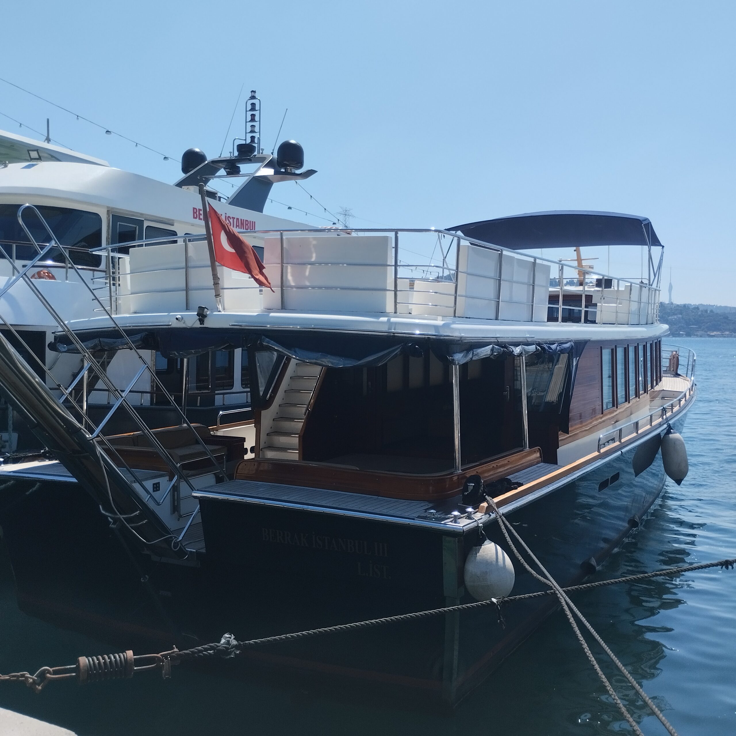 Yacht Gallery