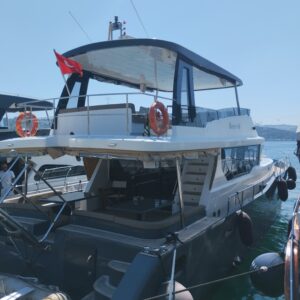Yacht Thumbnail