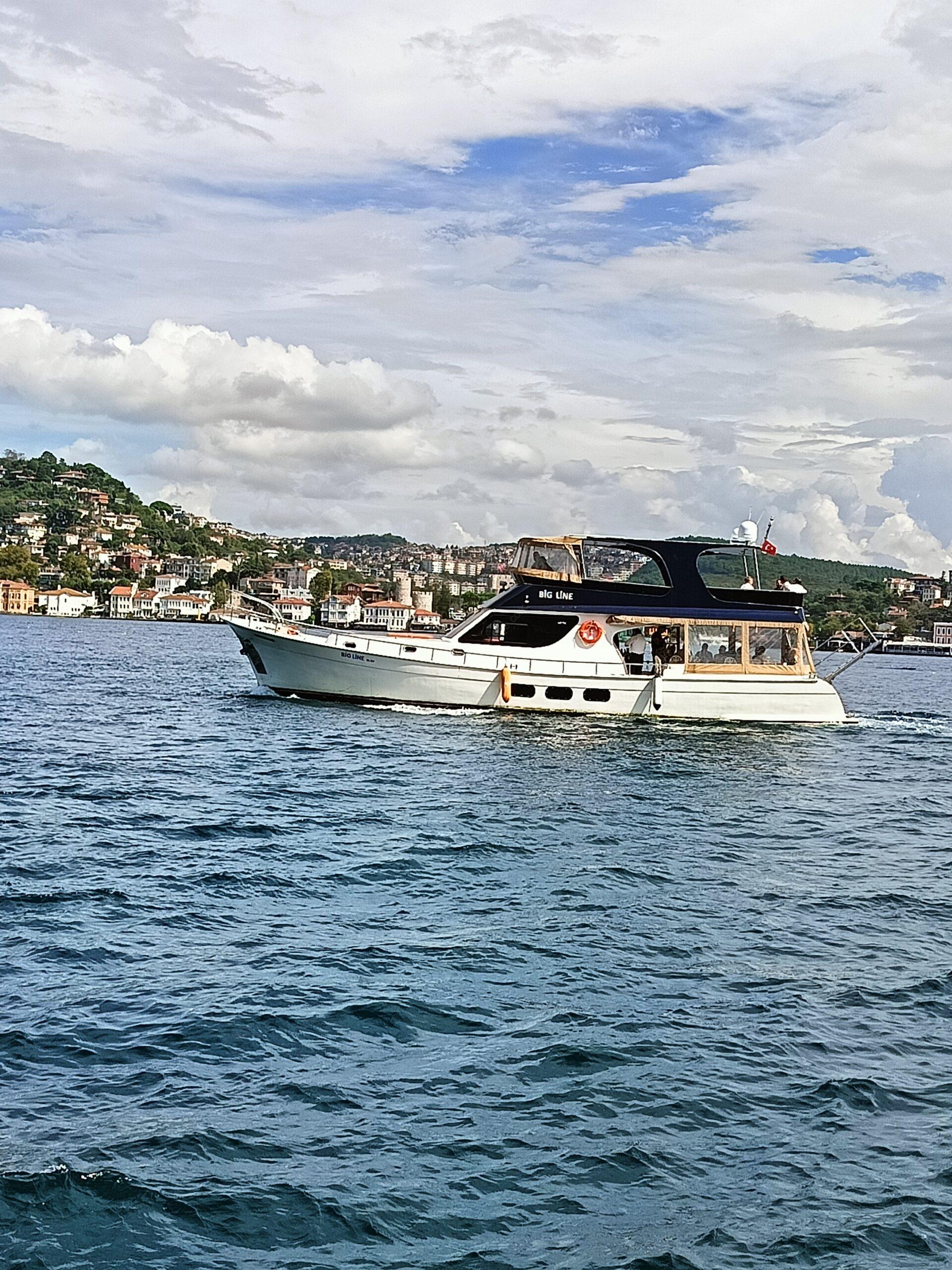 Yacht Gallery