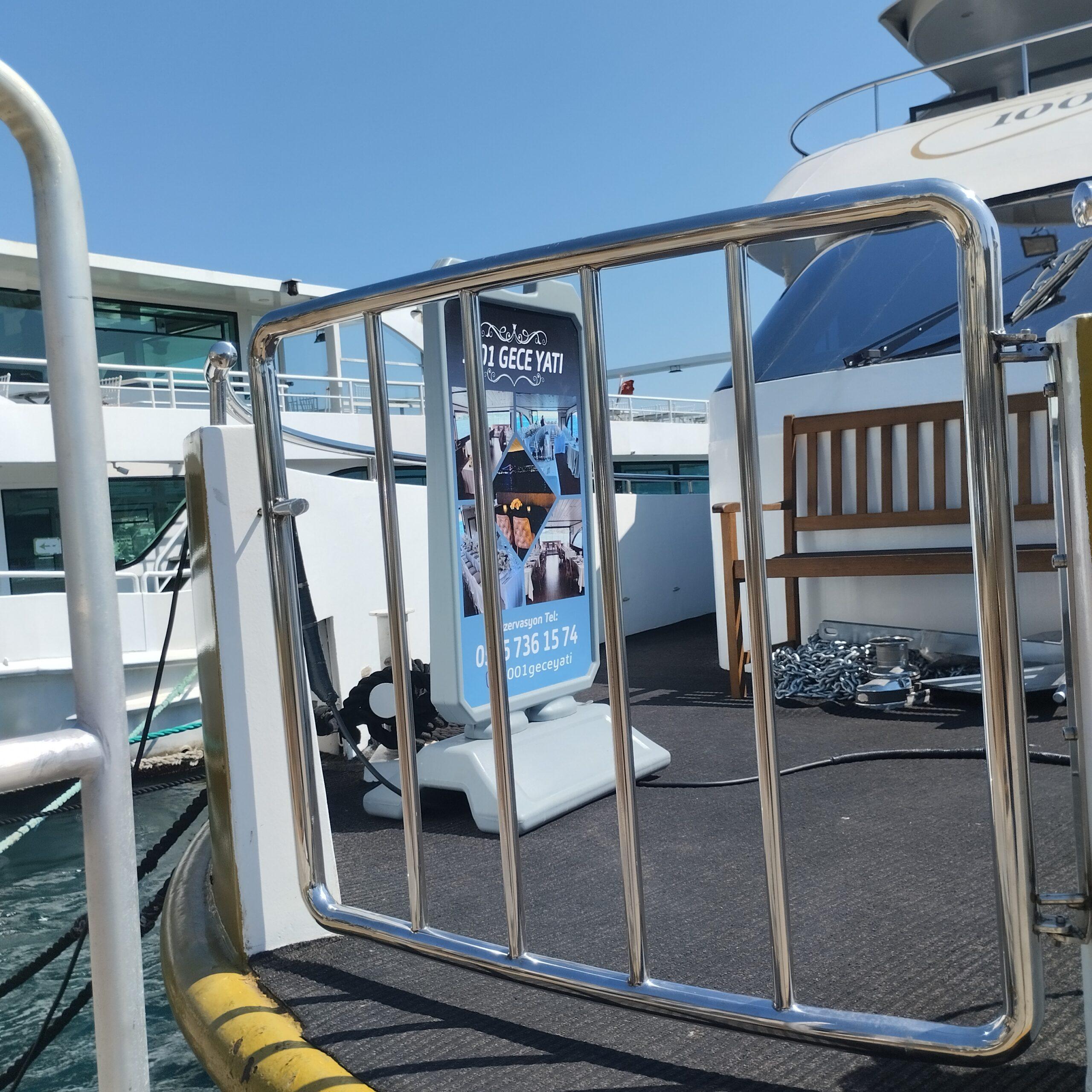 Yacht Gallery