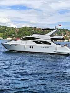 Yacht Thumbnail