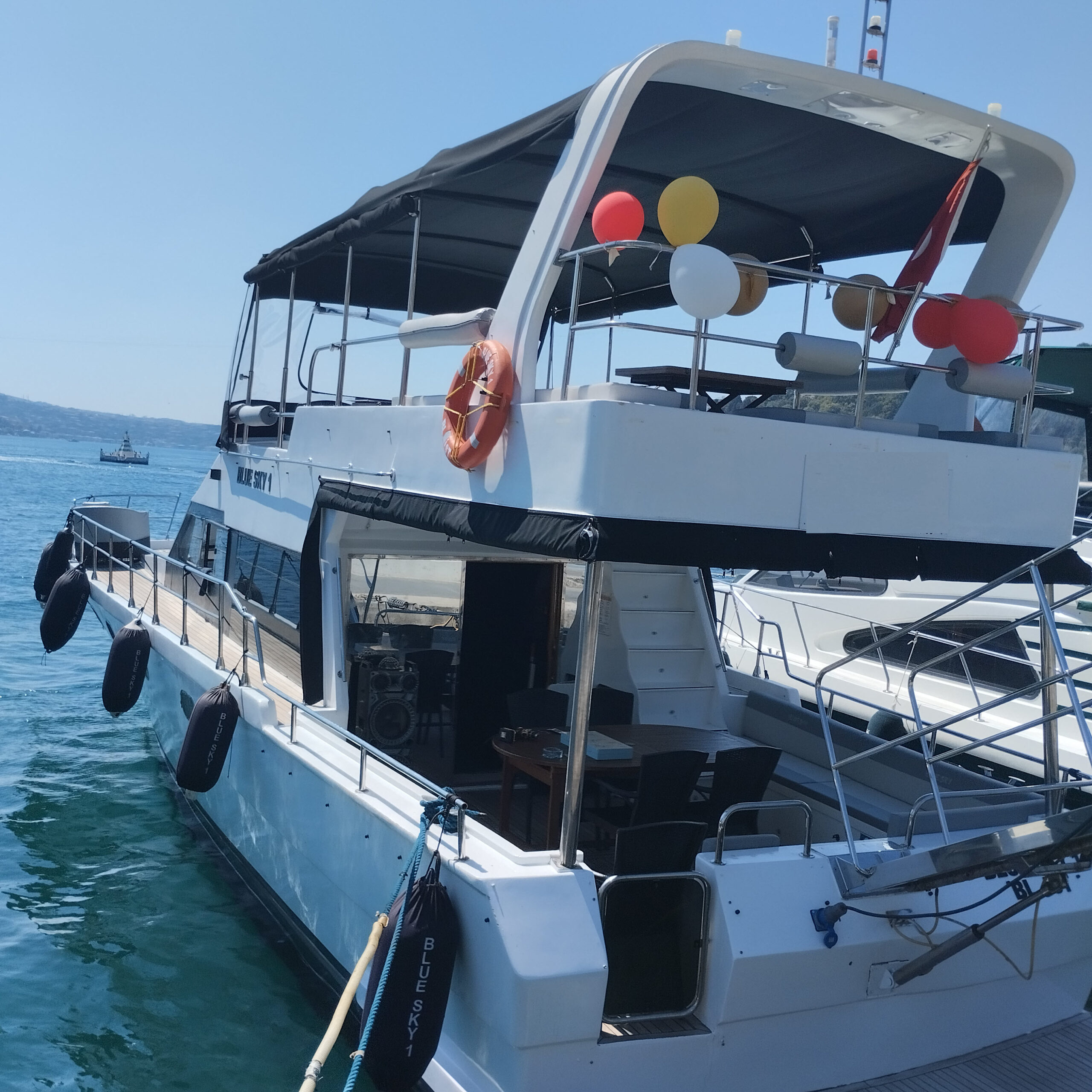 Yacht Gallery