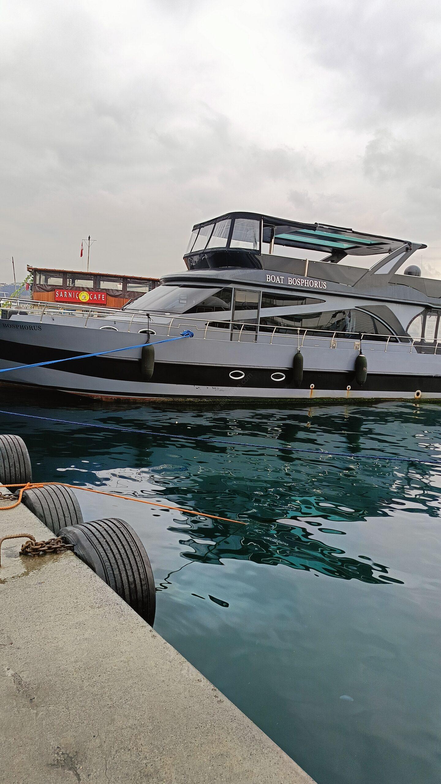 Yacht Gallery