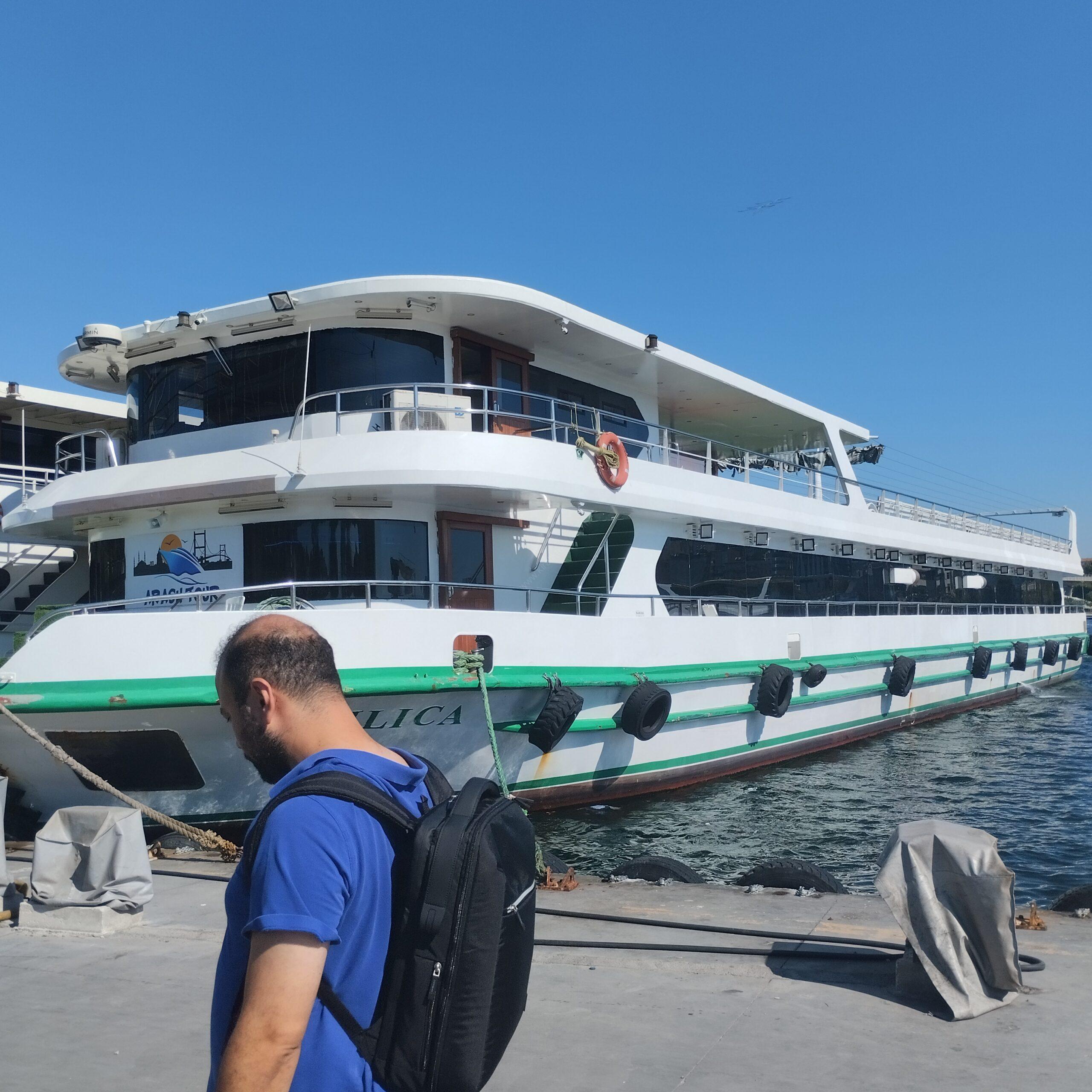 Yacht Gallery
