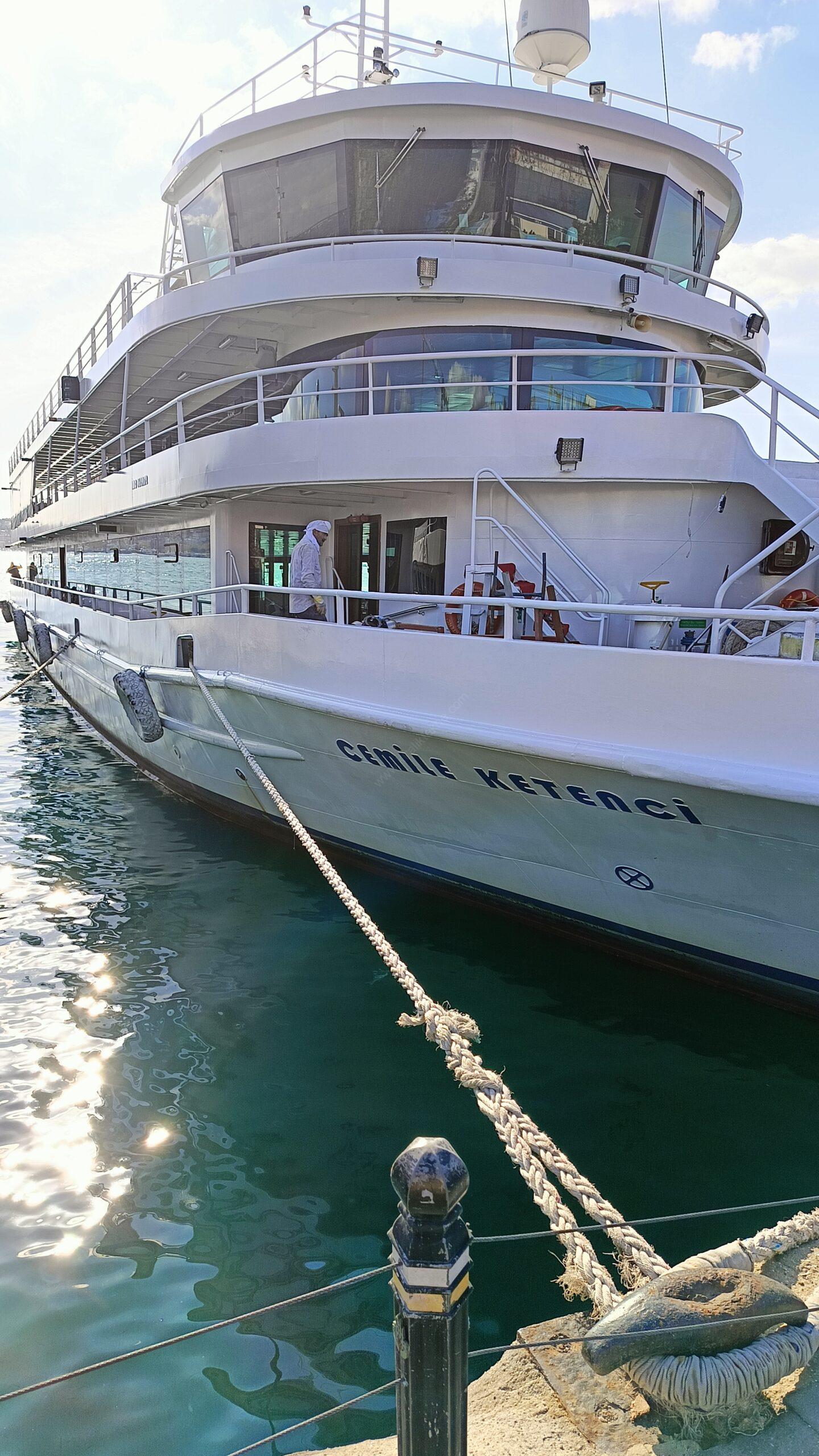 Yacht Gallery