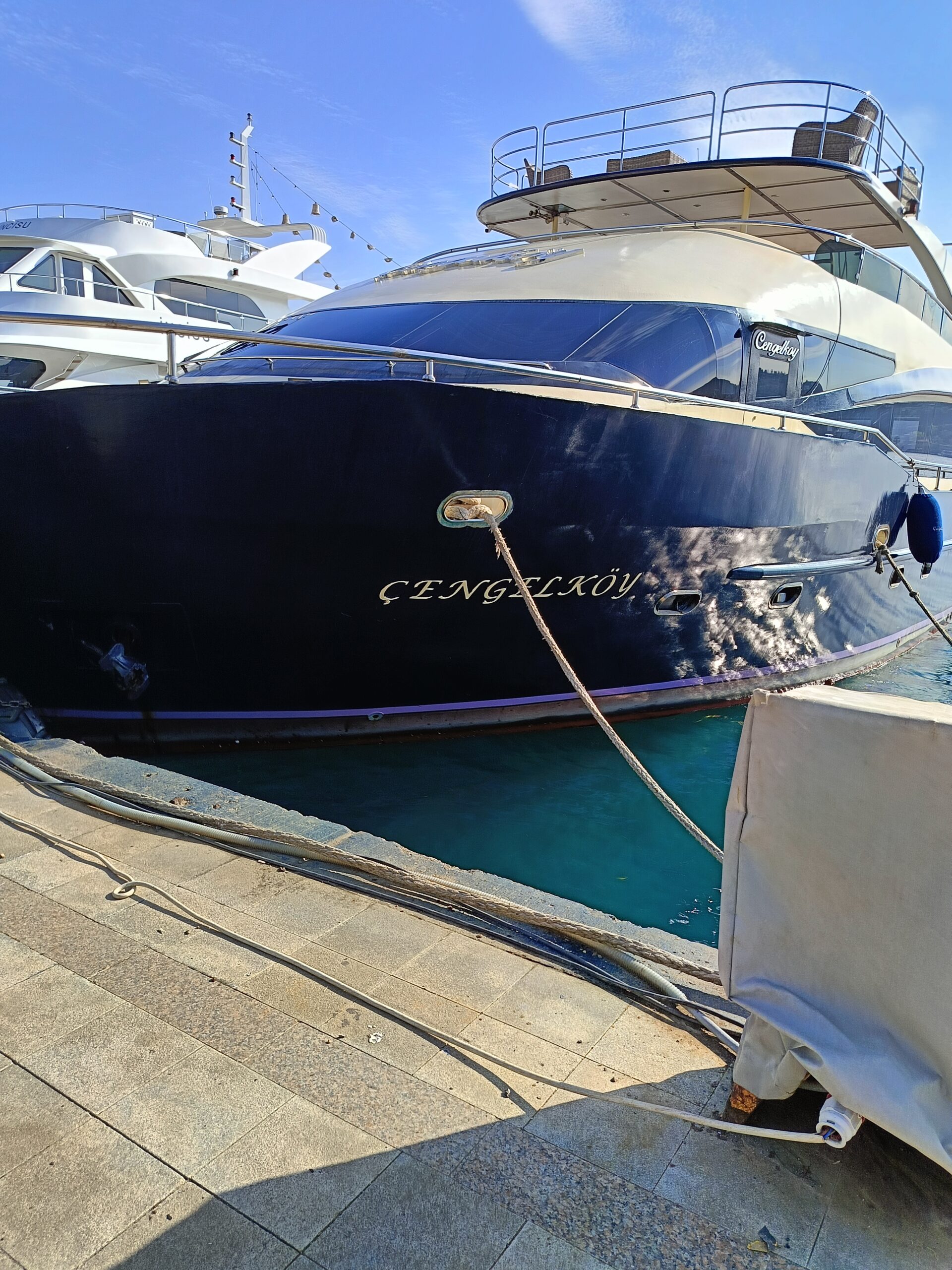 Yacht Gallery