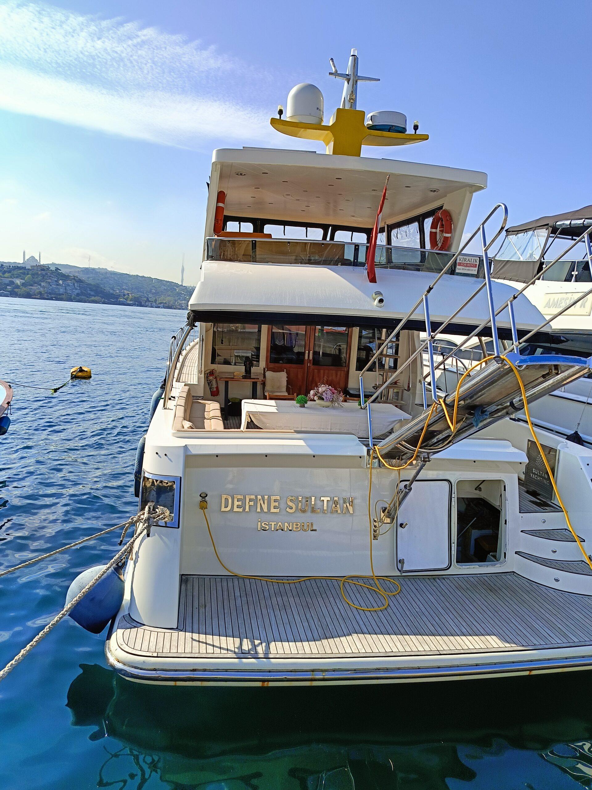 Yacht Gallery